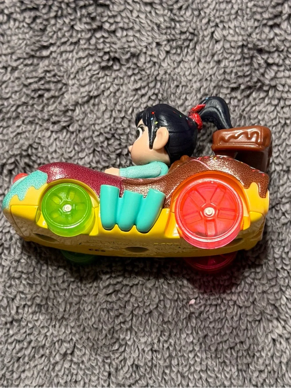 Vanellope von Schweetz with Sugar Racer Kart